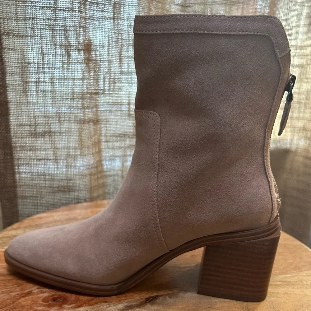Vince Camuto Size 6 Kortimy Ankle‎ Boots